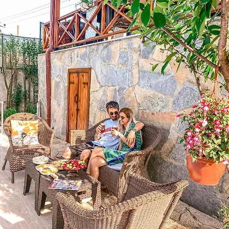 Villa Havuzlu Mustakil Luex Doga 150 Mt2 *