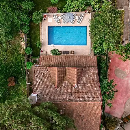 Havuzlu Mustakil Luex Doga 150 Mt2 Villa *