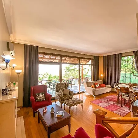 Havuzlu Mustakil Luex Doga 150 Mt2 Villa *