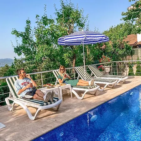 Havuzlu Mustakil Luex Doga 150 Mt2 Villa