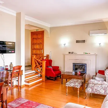 Villa Havuzlu Mustakil Luex Doga 150 Mt2 *