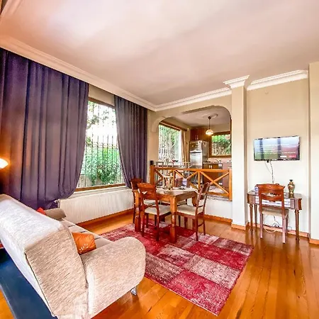 Villa Havuzlu Mustakil Luex Doga 150 Mt2