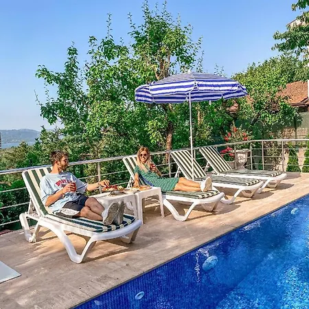 Havuzlu Mustakil Luex Doga 150 Mt2 *