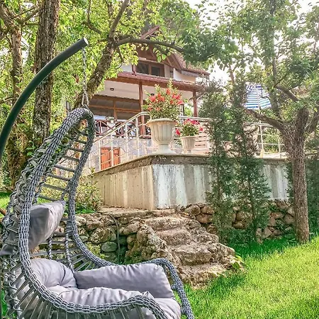 Havuzlu Mustakil Luex Doga 150 Mt2